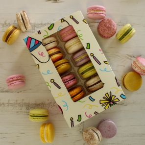 Celebration - Box of 12 Macarons